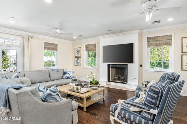 3915 N 54TH Way, Phoenix, AZ 85018