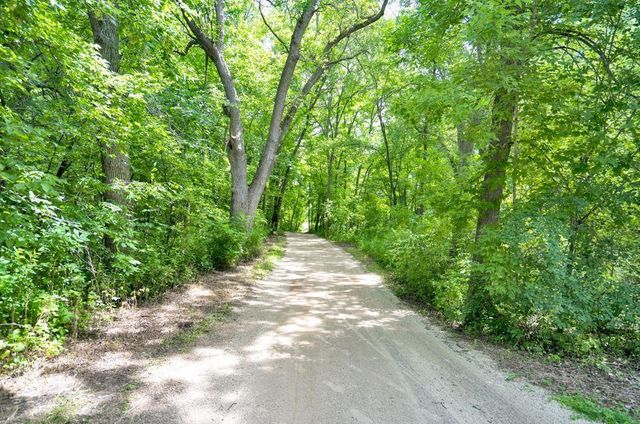 986 Big Woods Drive, Dayton, MN 55328