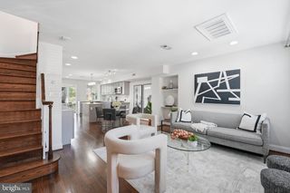567 INGRAHAM ST NE, Washington, DC 20011
