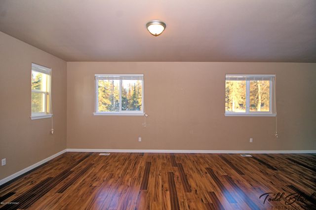 4215 S Gon Fishin Drive, Wasilla, AK 99654