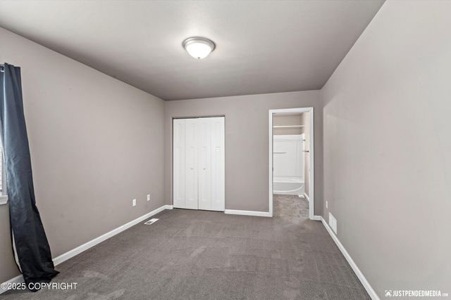 4215 S Gon Fishin Drive, Wasilla, AK 99654