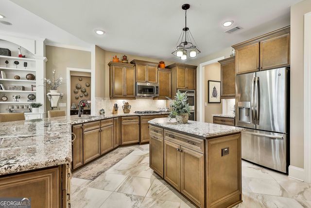 131 Red Maple Drive, Peachtree City, GA 30269