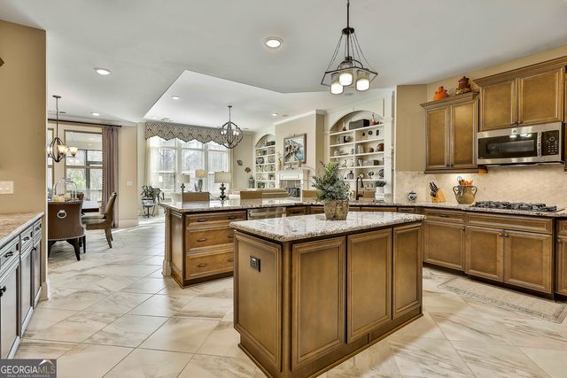 131 Red Maple Drive, Peachtree City, GA 30269