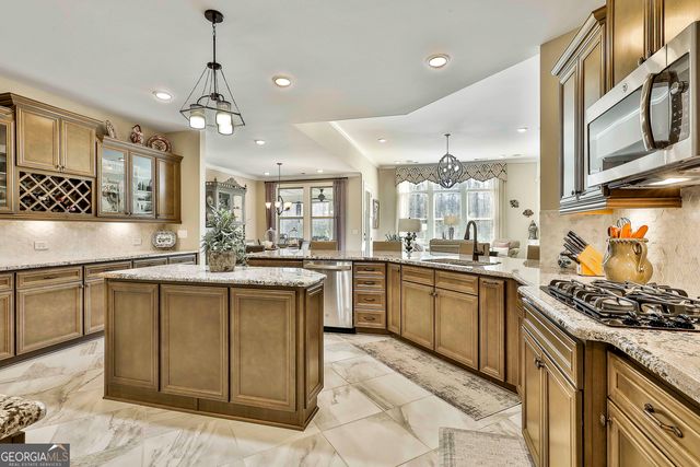 131 Red Maple Drive, Peachtree City, GA 30269