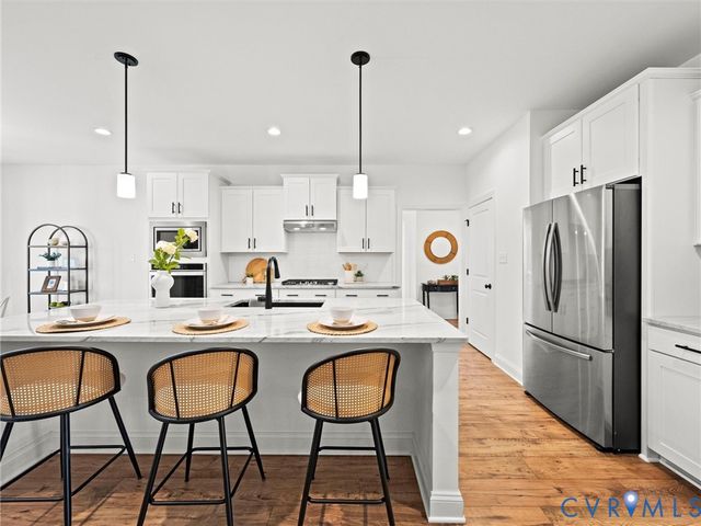 11730 Riverboat Dr, Chester, VA 23836