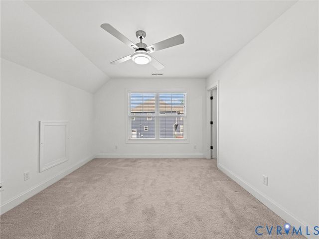 11730 Riverboat Dr, Chester, VA 23836