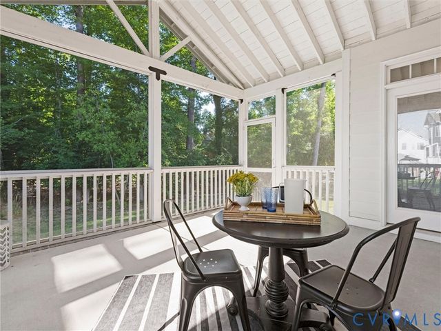 11730 Riverboat Dr, Chester, VA 23836