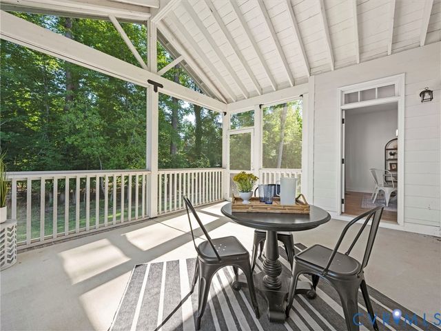 11730 Riverboat Dr, Chester, VA 23836