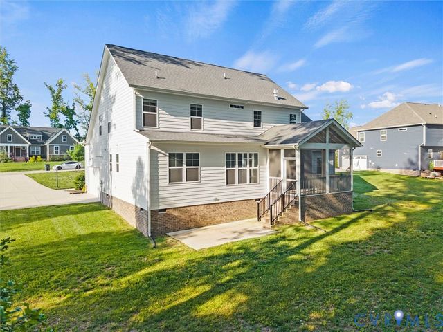 11730 Riverboat Dr, Chester, VA 23836