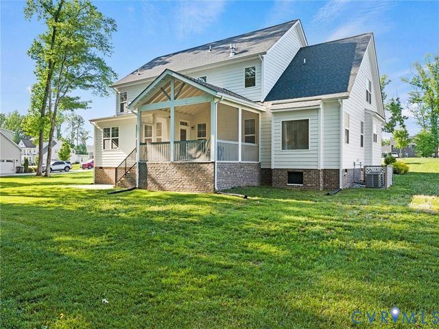 11730 Riverboat Dr, Chester, VA 23836