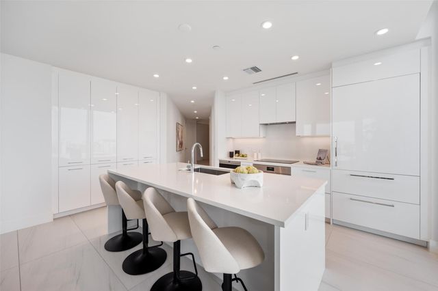 153 N Seabreeze Boulevard Unit 1105s, Fort Lauderdale, FL 33304