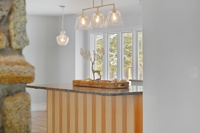 57 Beebe Rd, Wilbraham, MA 01095