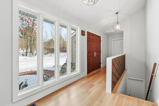 57 Beebe Rd, Wilbraham, MA 01095