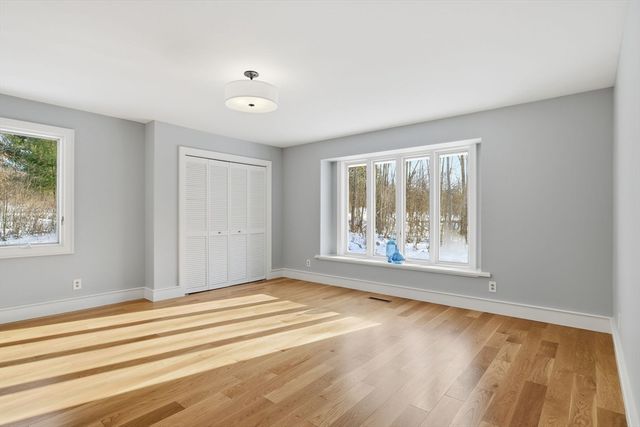 57 Beebe Rd, Wilbraham, MA 01095