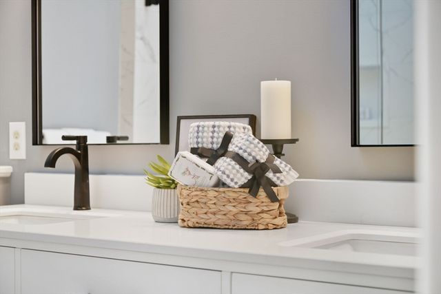 57 Beebe Rd, Wilbraham, MA 01095