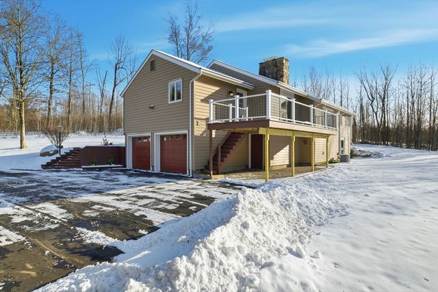 57 Beebe Rd, Wilbraham, MA 01095