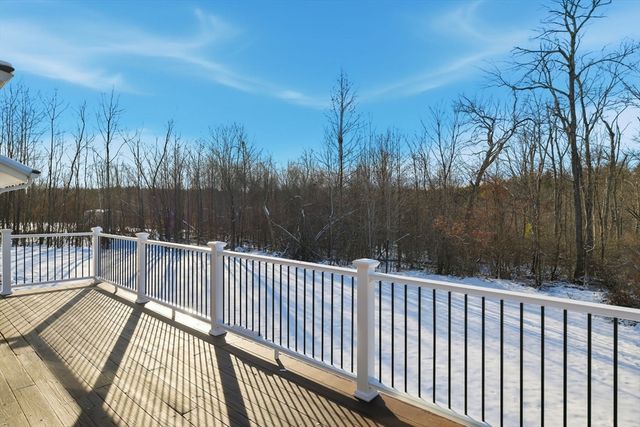 57 Beebe Rd, Wilbraham, MA 01095