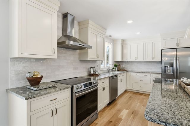 57 Beebe Rd, Wilbraham, MA 01095