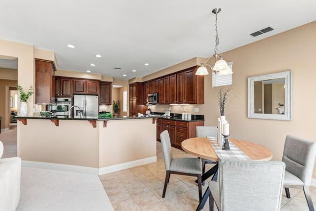 11836 Slate Falls Way, Rancho Cordova, CA 95742