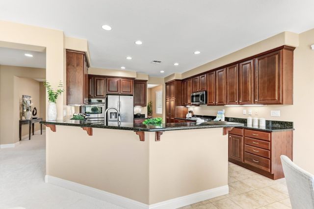 11836 Slate Falls Way, Rancho Cordova, CA 95742
