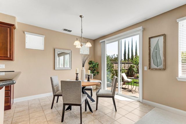 11836 Slate Falls Way, Rancho Cordova, CA 95742