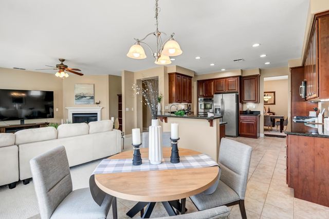 11836 Slate Falls Way, Rancho Cordova, CA 95742