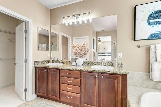 11836 Slate Falls Way, Rancho Cordova, CA 95742