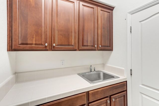 11836 Slate Falls Way, Rancho Cordova, CA 95742