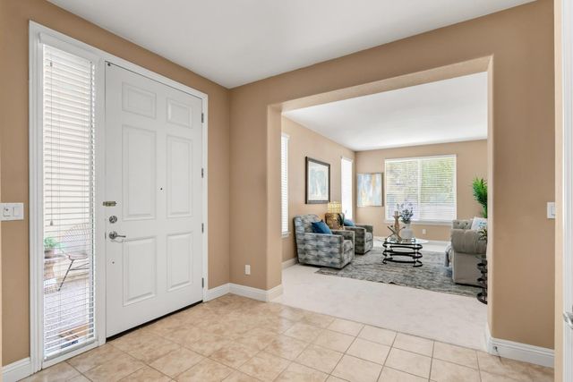 11836 Slate Falls Way, Rancho Cordova, CA 95742