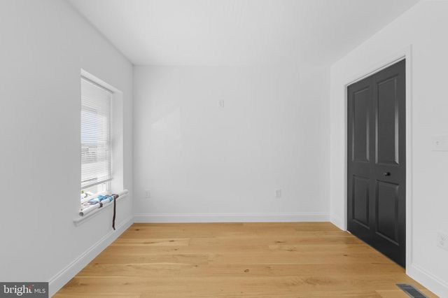 2516 E FEDERAL ST, Baltimore, MD 21213