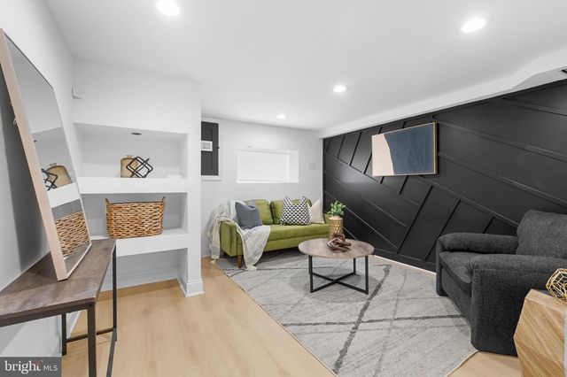 2516 E FEDERAL ST, Baltimore, MD 21213