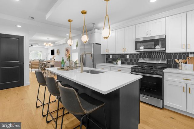 2516 E FEDERAL ST, Baltimore, MD 21213