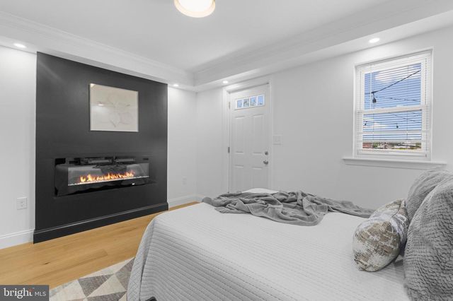 2516 E FEDERAL ST, Baltimore, MD 21213