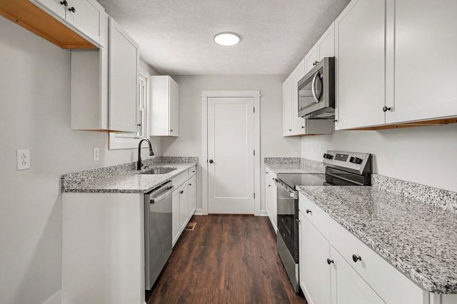 2510 17th Ave, E, Springfield, TN 37172