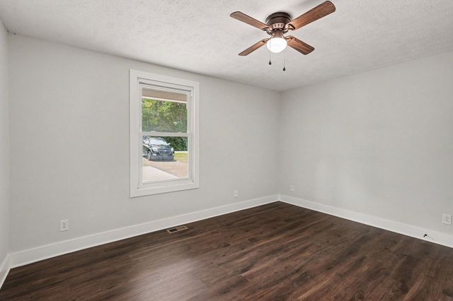 2510 17th Ave, E, Springfield, TN 37172