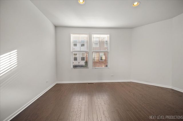 3543 Kemper Drive, Woodridge, IL 60517