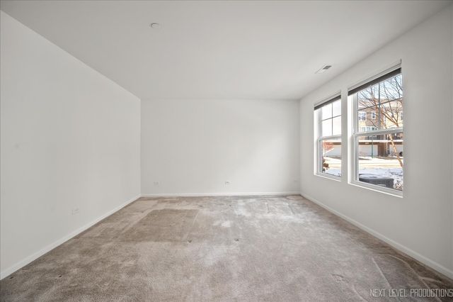 3543 Kemper Drive, Woodridge, IL 60517