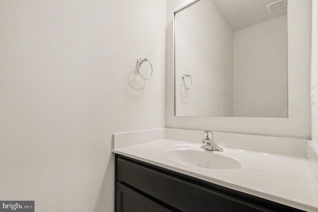 9510 HILLCREST DR, Fredericksburg, VA 22407