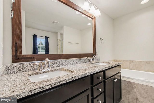 9510 HILLCREST DR, Fredericksburg, VA 22407