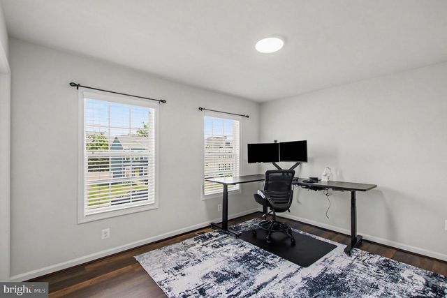 9510 HILLCREST DR, Fredericksburg, VA 22407