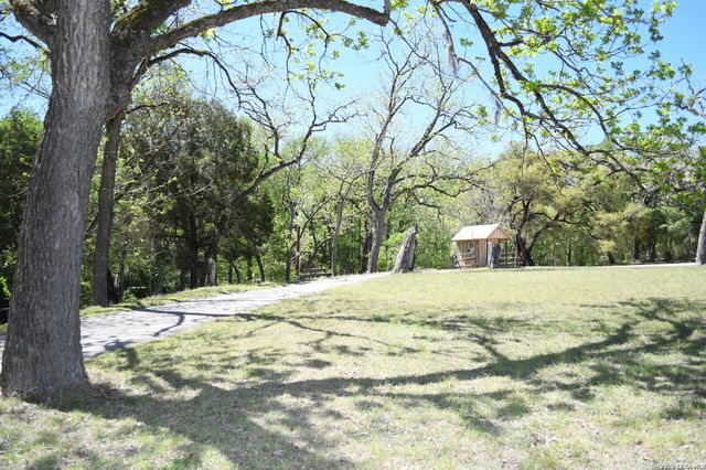 1361 Hidden Valley, Spring Branch, TX 78070