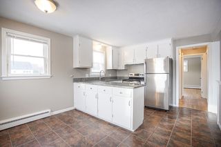 27 Campbell Dr, Agawam, MA 01001