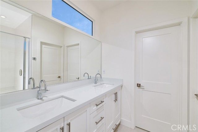 7268 Aura Circle, Huntington Beach, CA 92647