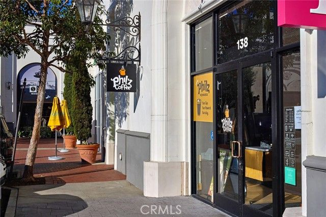 7268 Aura Circle, Huntington Beach, CA 92647