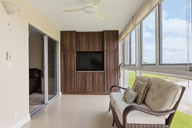 4037 Ainslie C, Boca Raton, FL 33434