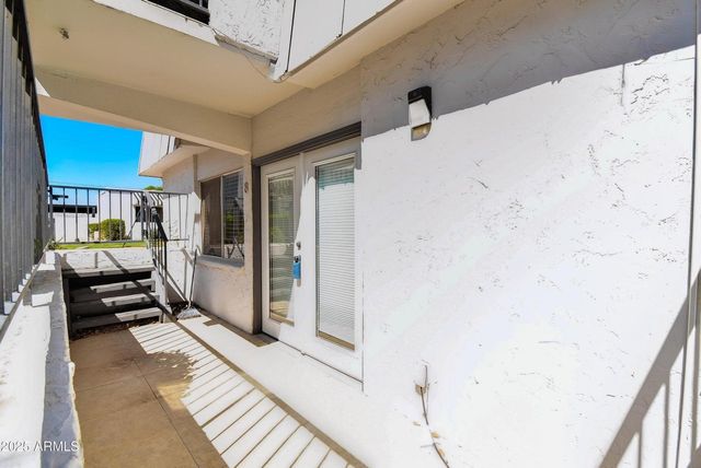 3416 N 44th Street Unit 8, Phoenix, AZ 85018