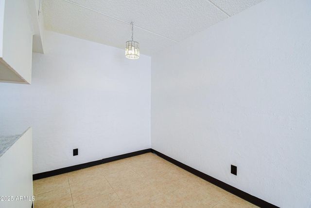 3416 N 44th Street Unit 8, Phoenix, AZ 85018