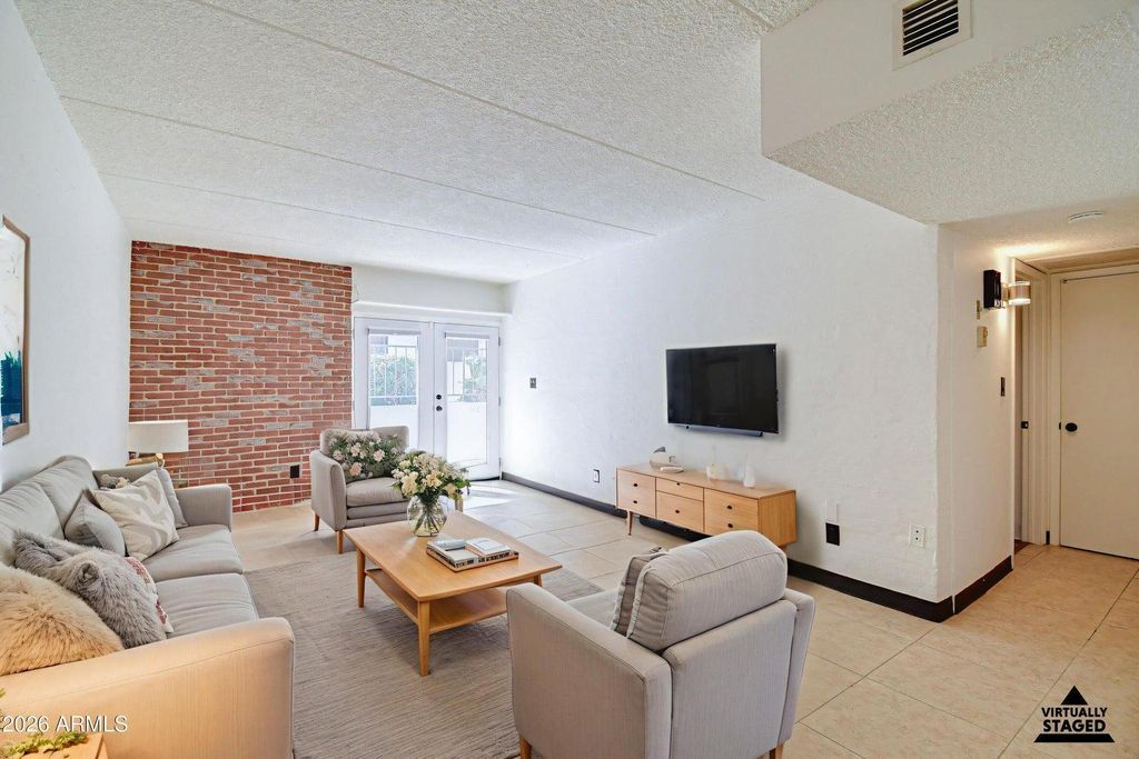 3416 N 44th Street Unit 8, Phoenix, AZ 85018
