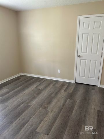 14962 Chase Court, Summerdale, AL 36580