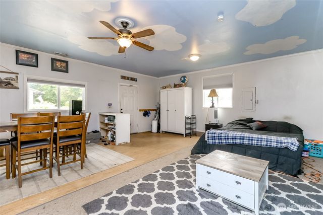12111 213th Avenue Ct E, Bonney Lake, WA 98391